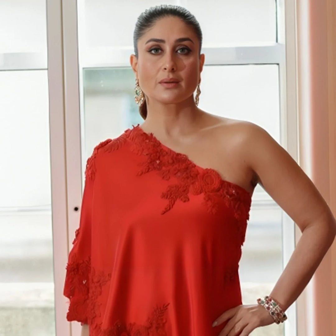 Kareena Kapoor Khan in Anamika Khanna: Scarlet Perfection