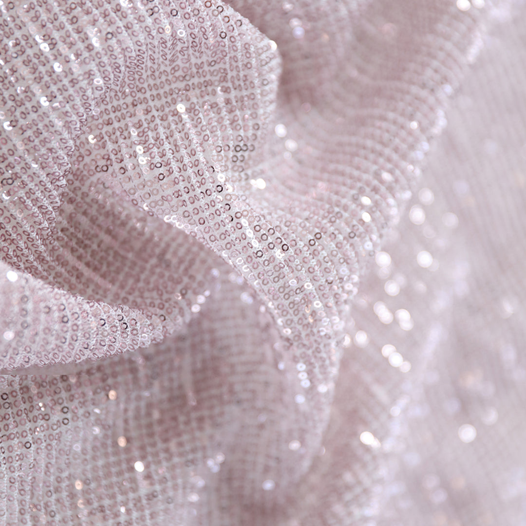 Draw a Charismatic Allure Around You With The Siljie Sequin Embroidery