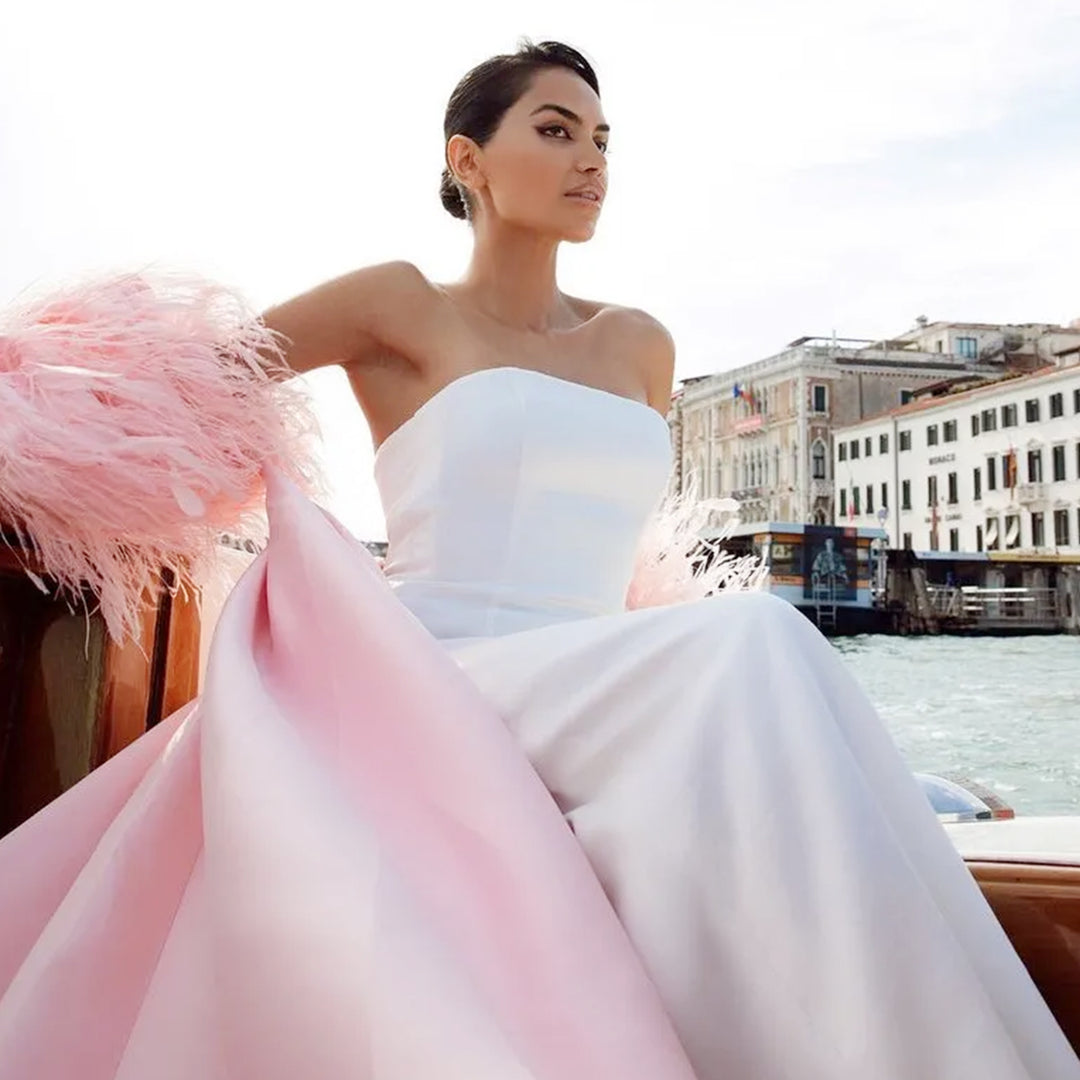 Diipa Khosla’s Off Shoulder Gown Looks Candid And Poppy!