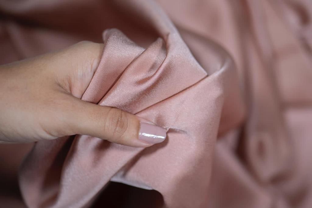 What Is Polyester & What Are Poly-Fabrics Used For? Know Your Textiles