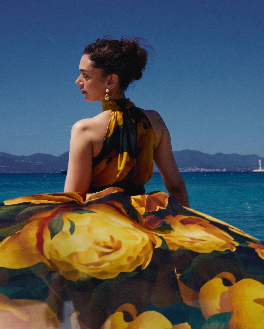 Summer Style: Embrace The Beauty Of Floral Fabrics